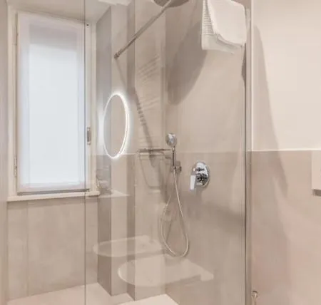 The Fifth Luxury Near Luiss Viale Libia Apartmán *