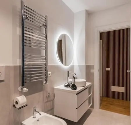 The Fifth Luxury Near Luiss Viale Libia Řím